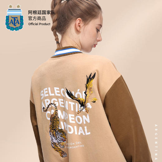 阿根廷国家队官方商品丨奶茶色刺绣夹克潮牌棒球服棉拉绒厚外套 商品图0