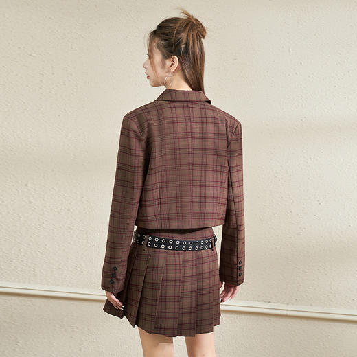 西遇英伦风格子西装女2023年秋季新款翻领宽肩韩版时尚咖色外套11831944 商品图3
