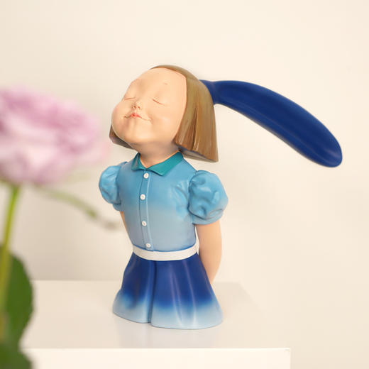 稀奇艺术向京《我看到了幸福》客厅简约现代雕塑桌面摆件礼盒装 商品图0