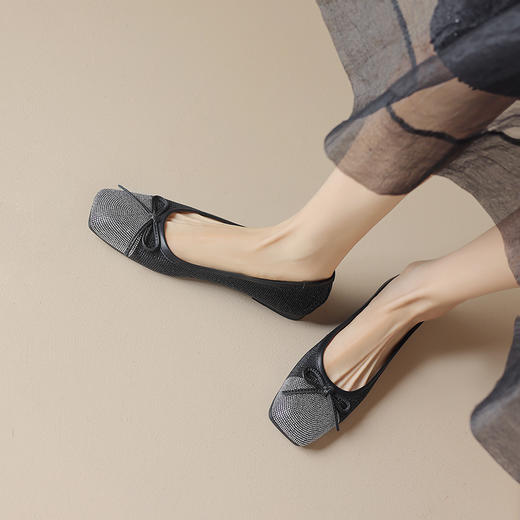 舒适百搭，圆头镶钻平底单鞋WXJ-W8013 商品图4
