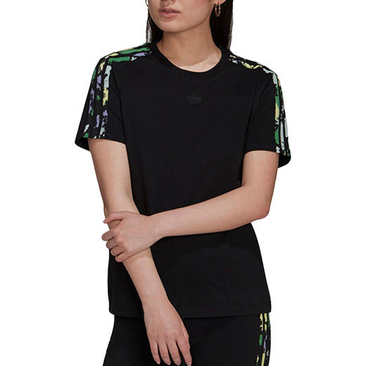 元旦超值抢购 （YY）adidas/阿迪达斯  三叶草夏季女子时尚休闲短袖 H15779 商品图0