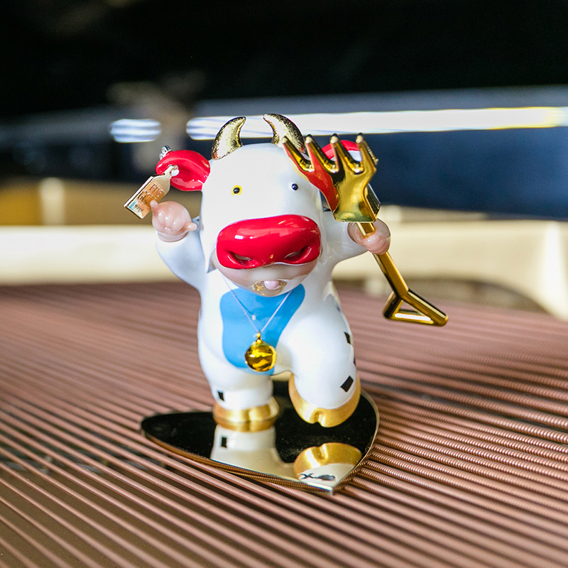 稀奇艺术《 好牛叉》雕塑生日礼物生肖礼品