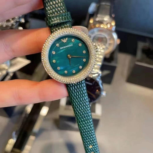🇺🇸1050包邮！阿玛尼AR11419满天星手表 ，佟丽娅大美女同款，复古祖母绿 商品图0