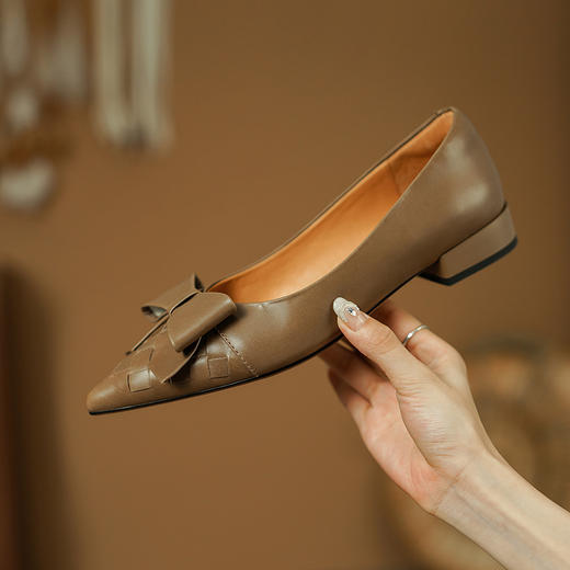 法式优雅，胎牛皮编织尖头蝴蝶结平底单鞋PS1657 商品图6