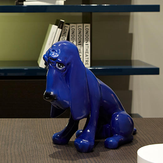 稀奇艺术 向京大师雕塑《单身狗-深蓝》桌面艺术摆件礼品包装 商品图0
