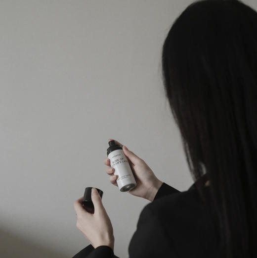 特价预定 byredo 无人区玫瑰发喷 75ml 商品图2