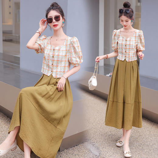 舒适棉麻，格子刺绣泡泡袖方领短袖上衣+纯色半裙套装HR-NSYY2306-5 商品图1