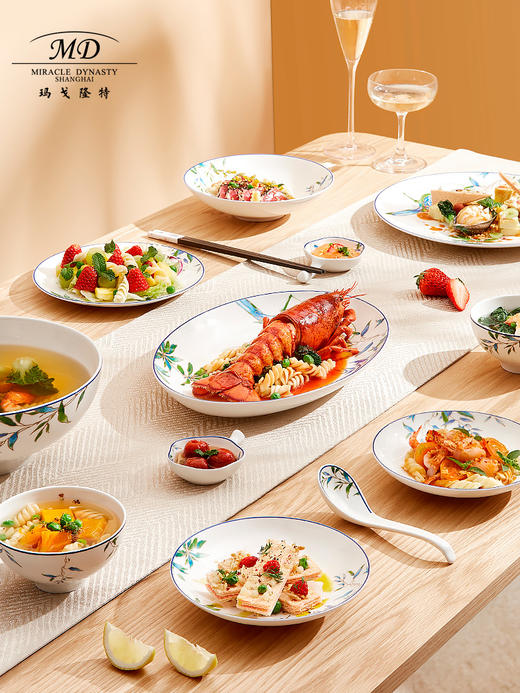 【玛戈隆特】骨瓷餐具鹦鹉碗碟套装家用创意中式礼盒 商品图1