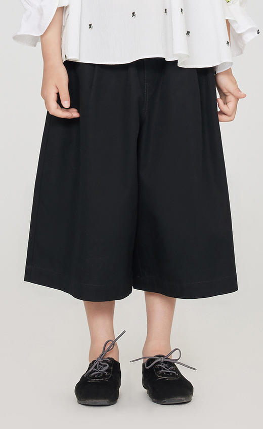 jnby  23年秋款  直筒七分裤  1N7E10600 商品图9