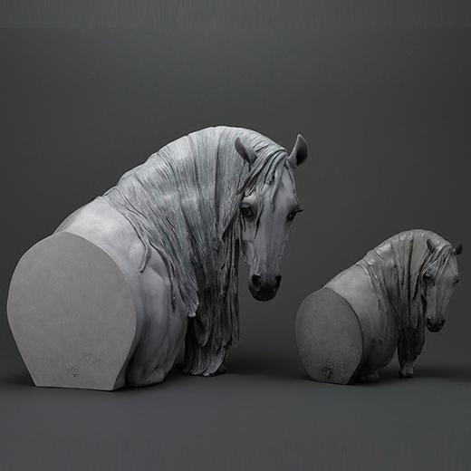 稀奇艺术设计师版雕塑向京作品《这个世界会好吗？》现代摆件 商品图1