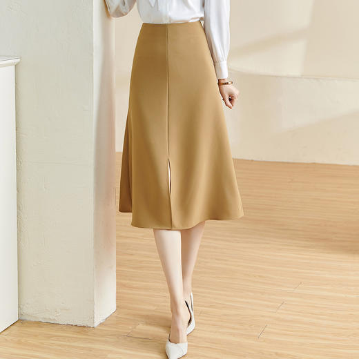 米思阳2026春季新款时尚百搭修身半身裙卡其色高腰开叉a字裙1749 商品图0