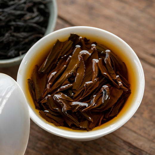 【送礼】茶叶 正山小种 红茶 礼罐装 茶饮 五虎 250g 商品图3