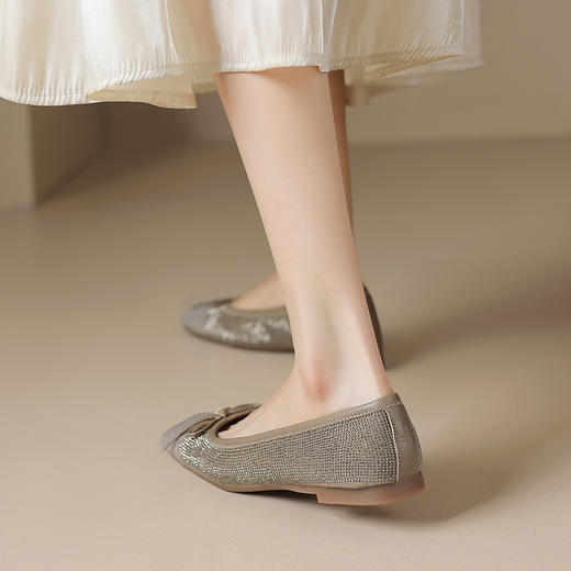 舒适百搭，圆头镶钻平底单鞋WXJ-W8013 商品图7