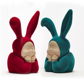 稀奇艺术儿童卡通《兔比比》植绒桌面摆件家居装饰雕塑轻奢礼物