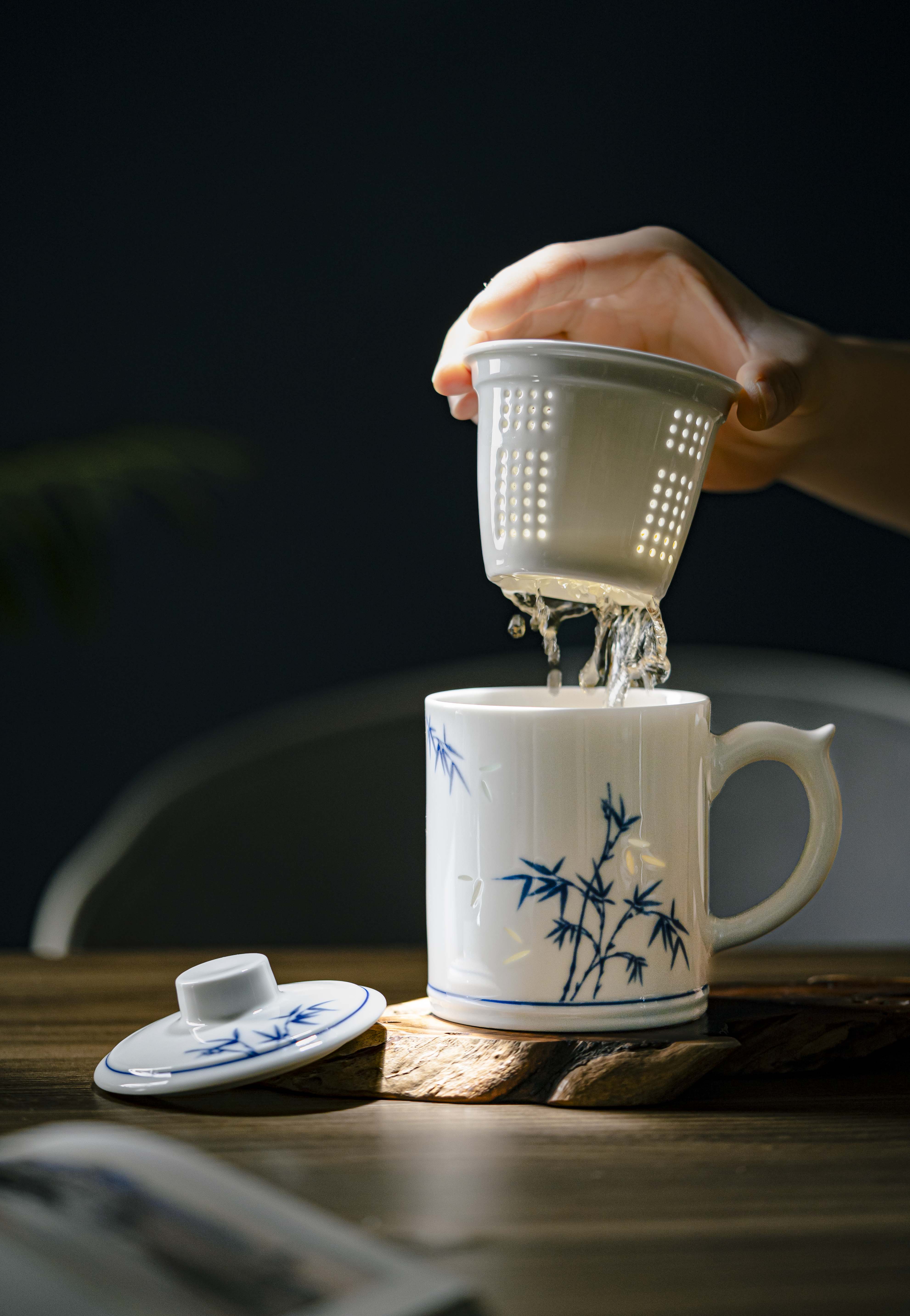 富玉  景德镇玲珑茶杯大容量节节高升茶漏杯