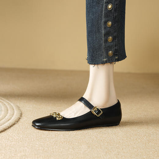 秋季新款，纯色金属装饰平底单鞋HCY-3668 商品图7