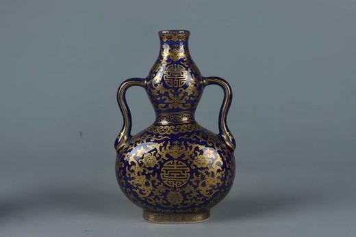 清乾隆-霁蓝描金缠枝福寿双耳葫芦瓶 商品图0