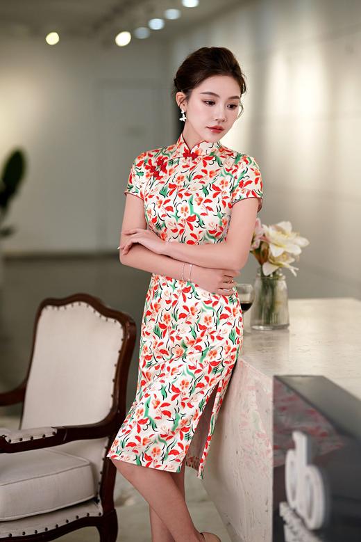 精品真丝中长旗袍绣花旗袍QH-214-7 商品图2