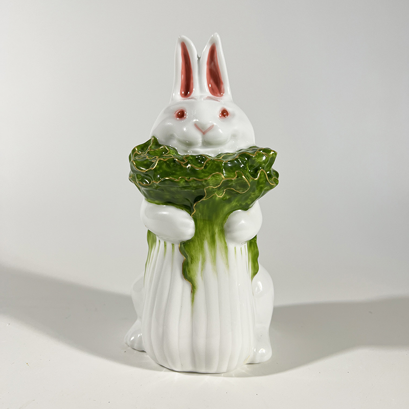 财禄满怀不仁斋釉下彩手绘拜佛兔立耳兔筷子架办厅桌面创意摆件