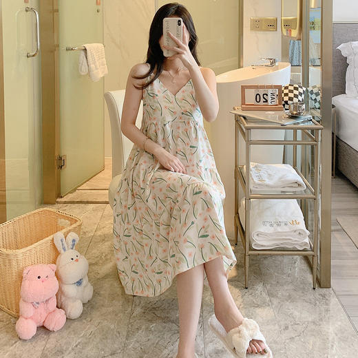 小香风碎花吊带睡裙【孕妇可外】 商品图5