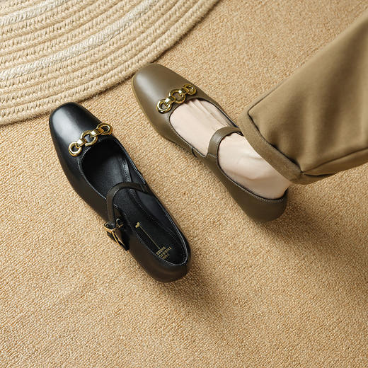 秋季新款，纯色金属装饰平底单鞋HCY-3668 商品图2
