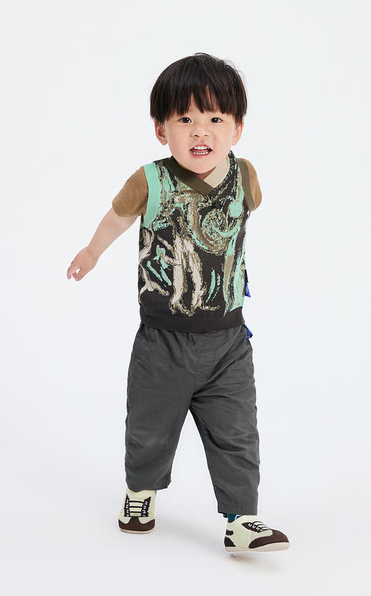 jnby    23年秋款  毛衫背心 YN7310880 商品图6