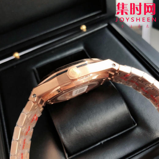 升级版 爱彼皇家橡树系列AP15400 男士腕表
机芯：搭载进口西铁城 商品图6