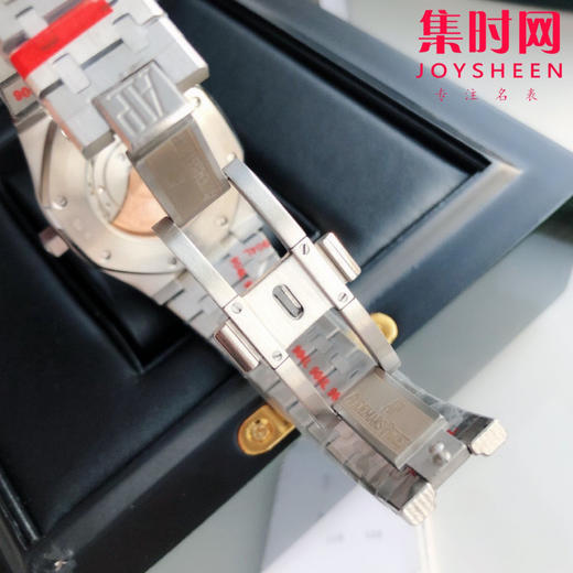 升级版 爱彼皇家橡树系列AP15400 男士腕表
机芯：搭载进口西铁城 商品图8
