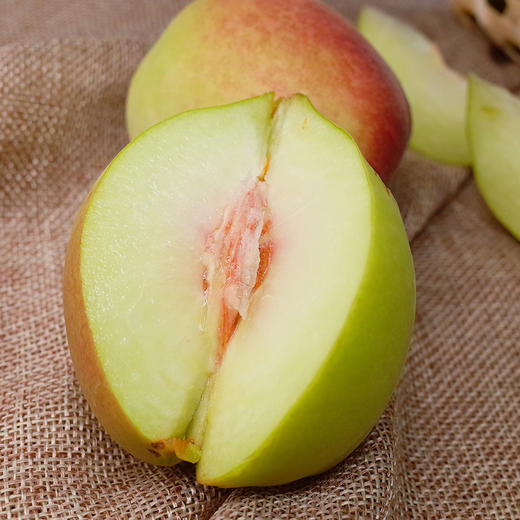 连平鹰嘴桃 商品图3