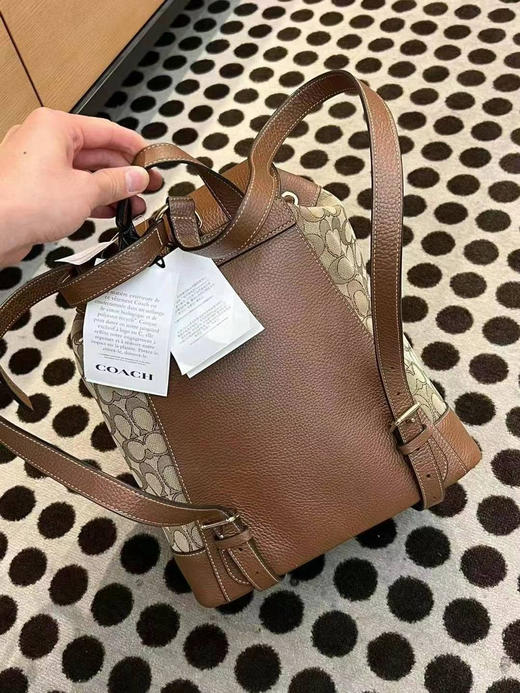 🇺🇸1350包邮！Coach新款dempsey双肩包，中号 商品图2