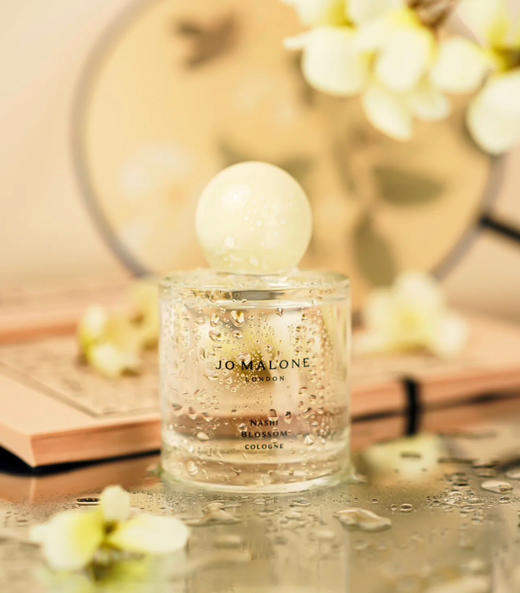 价值1380元  祖马龙2023花开限定 游园惊梦主题香水100ml  梨花漫雨 玉兰疏影 桂落夕照 东方禅意，东方文化的升华凝练 自然清新闻的植物清香 商品图1