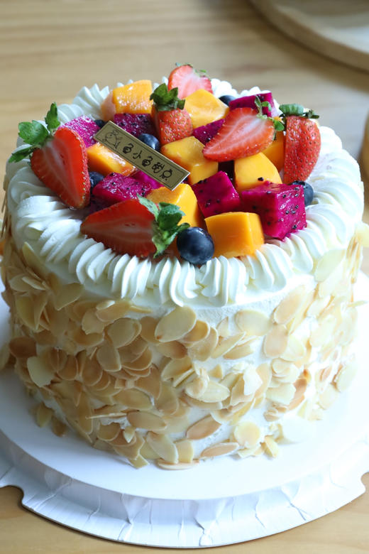 杏仁片水果蛋糕 商品图1