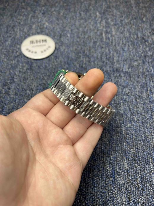 劳力士星期日历型系列 日志40mm 陨石面 男士机械腕表 商品图6