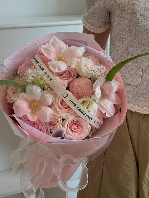 人间蜜桃 · 花束 商品图0