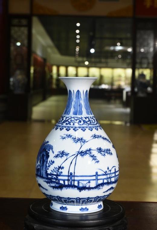 仿清光绪青花蕉叶纹玉壶春瓶 商品图0