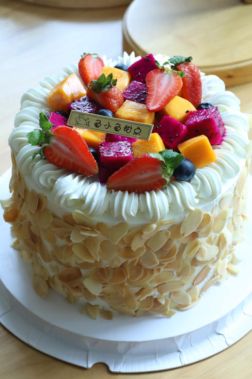 杏仁片水果蛋糕 商品图0