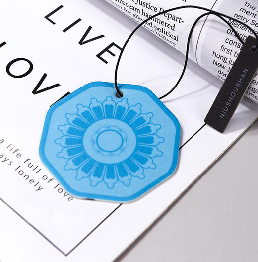 牛首山文创四季香卡车载香味配饰挂件家用卧室悬挂式香片持久留香 商品图2