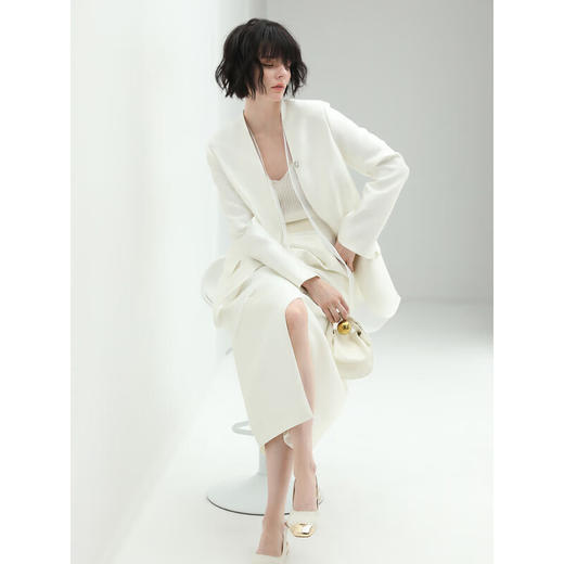 COCOBELLA设计感拼接丝光质感西装女春轻奢风气质OL西服SI533 商品图1