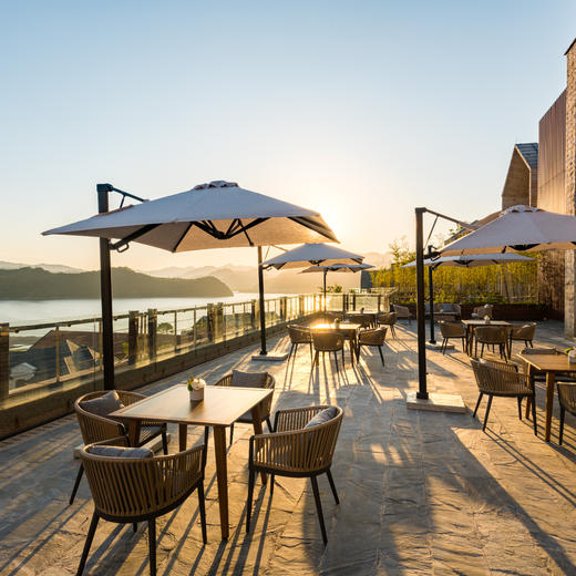 1晚/2晚【杭州桐庐康莱德】可用至年底！含餐饮代金券、每日提供浴盐泡浴，享酒店内萌宠互动及旅拍等，江浙沪周边度假推荐！ 商品图3