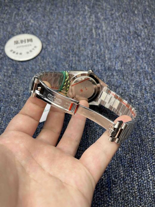 劳力士星期日历型系列 日志40mm 陨石面 男士机械腕表 商品图7
