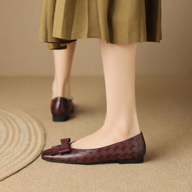 时尚个性，柔软懒人浅口单鞋DPJ-9871