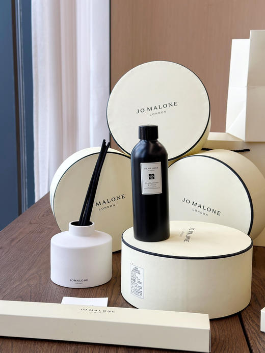 JoMalone祖*龙 全新乔治亚白陶满室幽香无火藤条 价值1550 配齐柜台手袋 陶罐 礼盒包装 高雅香味的艺术品 商品图9