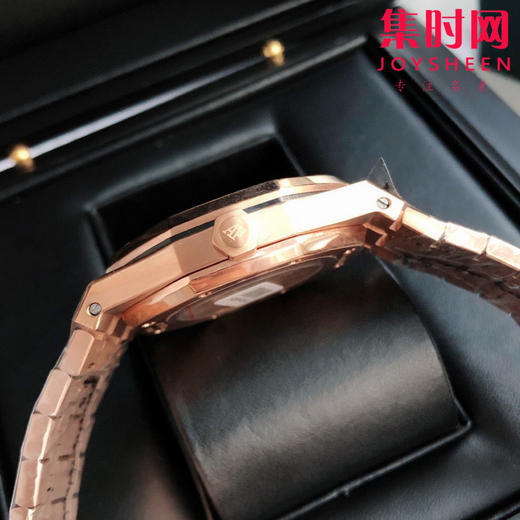 升级版 爱彼皇家橡树系列AP15202 男士腕表
机芯：搭载进口西铁城 商品图6