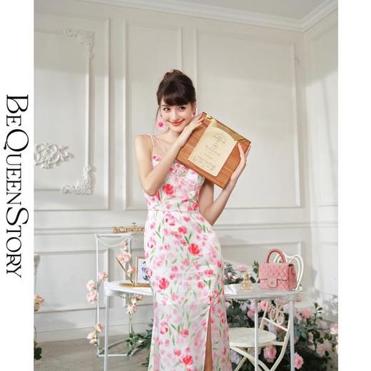 BeQueenStory【甜岛玫瑰】法式印花显瘦精致珠链吊带连衣裙2023新款 商品图2