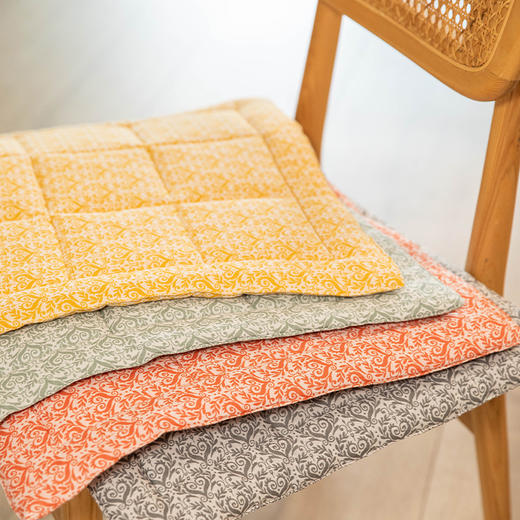 心形花束系列衍缝椅垫正方形座垫办公室家用四季木椅餐椅 商品图2