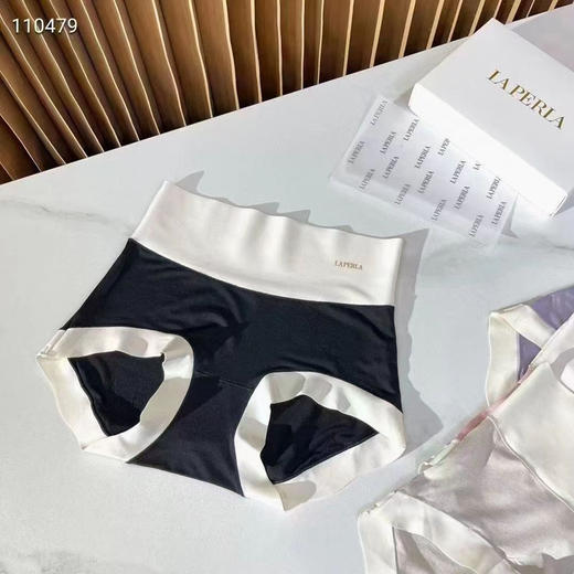 纯原LAPERLA高腰拼接裸感内裤，高档莫代尔真丝混纺布，底档真丝，轻柔、透气、抑菌，一款会呼吸的内裤；包容性好，弹力大  一盒4条装 商品图4