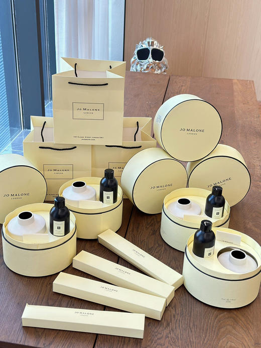 JoMalone祖*龙 全新乔治亚白陶满室幽香无火藤条 价值1550 配齐柜台手袋 陶罐 礼盒包装 高雅香味的艺术品 商品图3