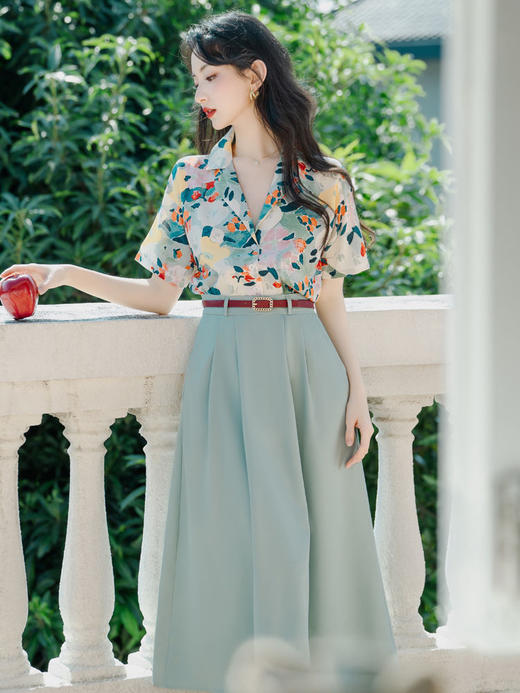 「港风套装裙子」2023年夏季新款时尚洋气质西装领衬衣清新绿色裙套装 商品图2