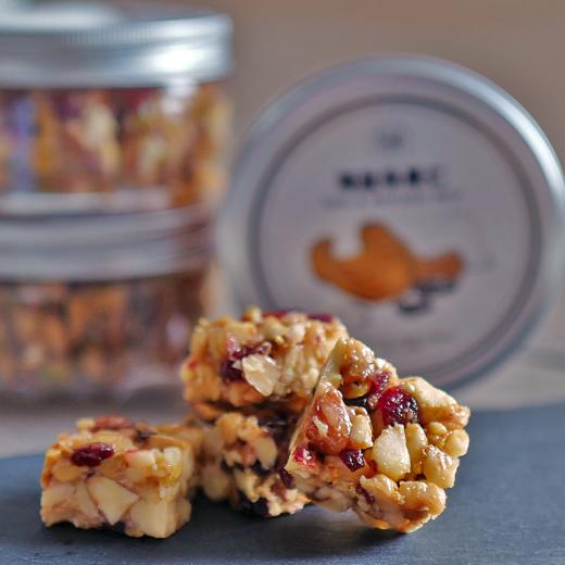 【4月7日开始陆续发货】【海盐杂果仁】120g | 海盐风味糖果加入蔓越莓 x 夏威夷果仁 x 开心果×腰果 x 杏仁 茶点伴侣/咖啡搭档/追剧零食｜-默认不配手提袋 商品图0