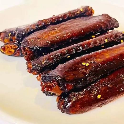 【麻辣系列】小木鸭手撕风干香辣鸭翅中~文火慢烤、肉香扑鼻、酥香回味~ 商品图0